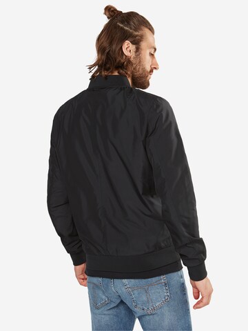 Urban Classics Between-season jacket in Black: back