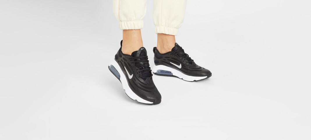 Platform sneakers
