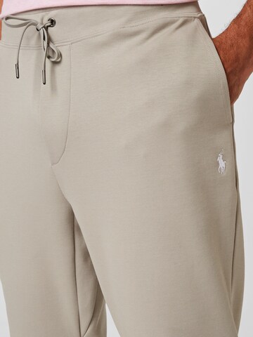 Tapered Pantaloni di Polo Ralph Lauren in grigio