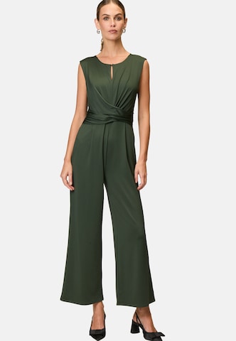 zero Jumpsuit in Green: front