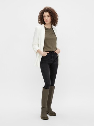 PIECES - Blazer 'PCBOSELLA' en blanco