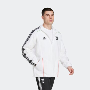 Vestes d’entraînement 'Juventus UBP' ADIDAS PERFORMANCE en blanc