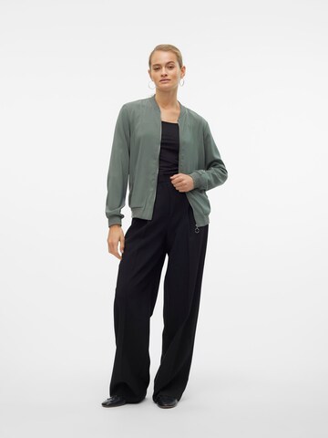 VERO MODA Kurtka przejściowa 'VMCoco' w kolorze zielony