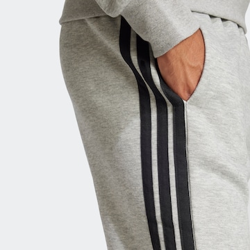 pelēks ADIDAS SPORTSWEAR Pakapēniski sašaurināts piegriezums Sporta bikses