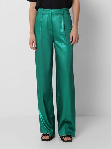 Scalpers Loose fit Pleat-front trousers in Green: front