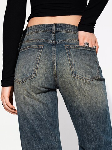 Bershka Flared Jeans i blå