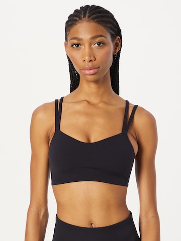 NIKE Bustier Sportmelltartók - fekete: elől