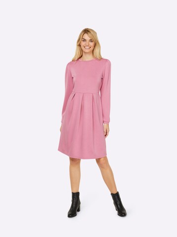 Robe heine en rose : devant