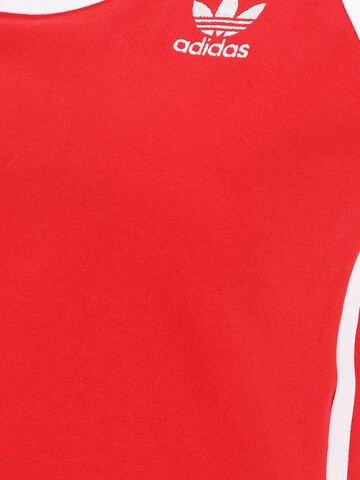 ADIDAS ORIGINALS Топ 'Adicolor' в Красный