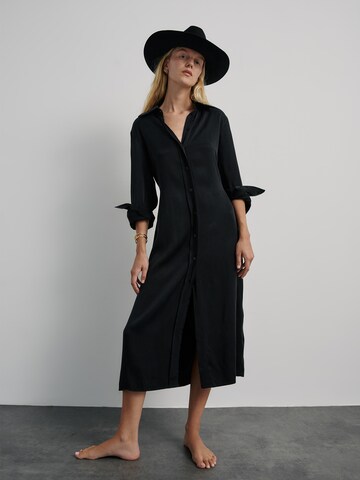 ABOUT YOU x Marie von Behrens Shirt dress 'Grace' in Black: front