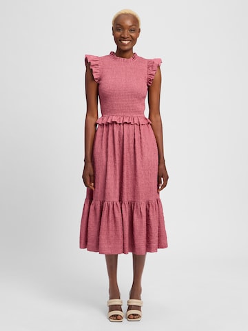 Marie Lund Dress in Pink: front