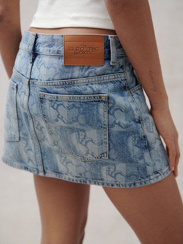 Tommy Jeans - Saia em azul
