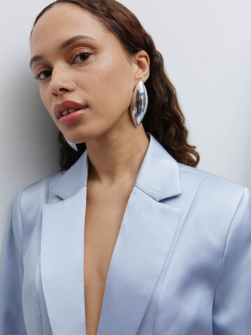 Fleur by Kaviar Gauche Blazers in Blauw