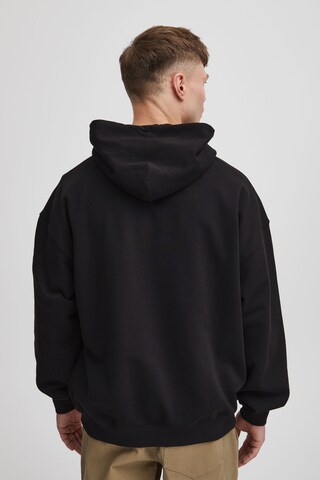 !Solid Sweatshirt 'Galad' in Schwarz