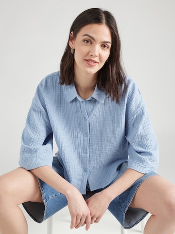 JDY Blouse 'JDYTHEIS' in Blue: front