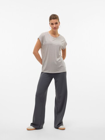 VERO MODA - Pierna ancha Pantalón en gris