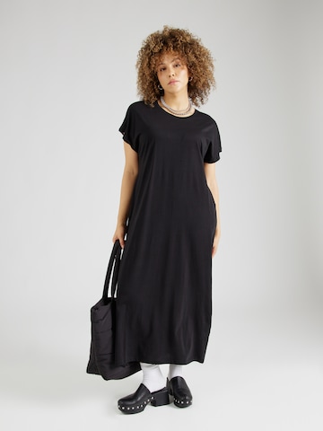 Robe 'CARAthene' ONLY Carmakoma en noir : devant