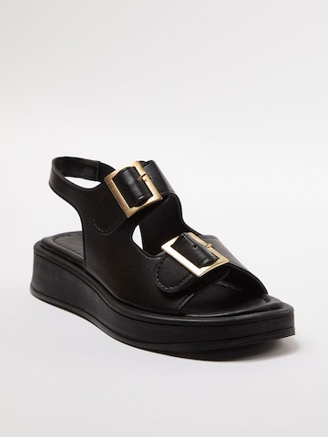 Sandalo di Trendyol in nero: frontale