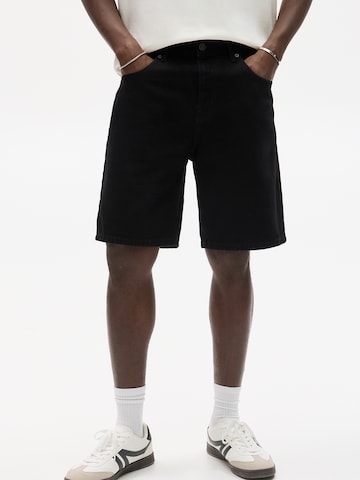 Pull&Bear Loosefit Jeans in Zwart: voorkant