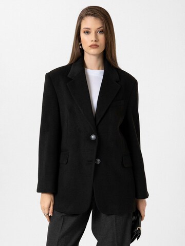 Blazer 'Chaima' Antioch en noir : devant