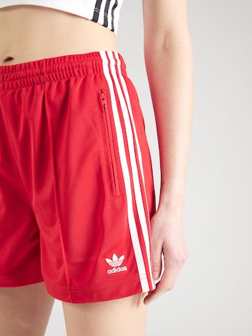 ADIDAS ORIGINALS Loosefit Shorts 'Firebird' in Rot