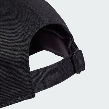 Casquette de sport ADIDAS SPORTSWEAR en noir