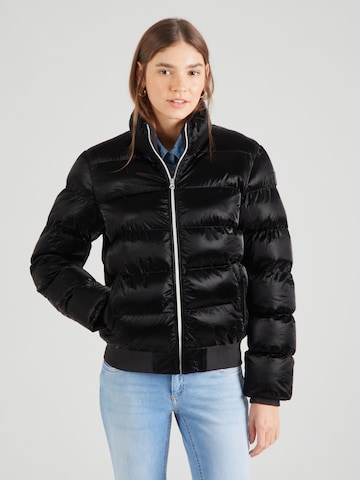 Giacca invernale 'CLAREW' di Schott NYC in nero: frontale