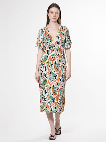 Influencer Dress in Green: front
