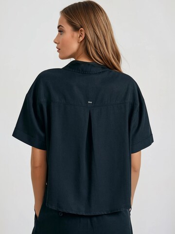 Funky Buddha Blouse in Black
