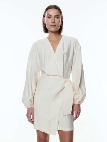 EDITED - Vestido 'Qara' en beige: frente