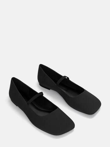 Pull&Bear Ballerina värissä musta