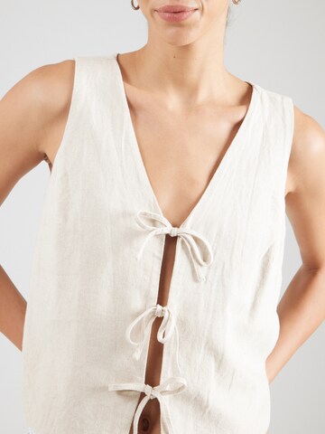HOLLISTER - Blusa en beige