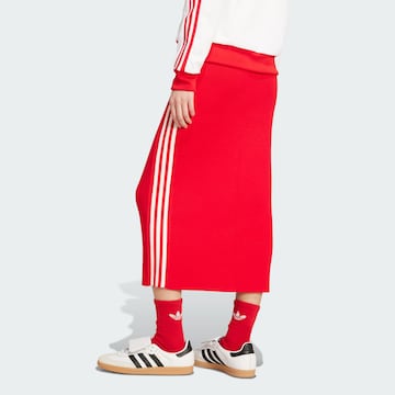 ADIDAS ORIGINALS Rock 'Adicolor' in Rot