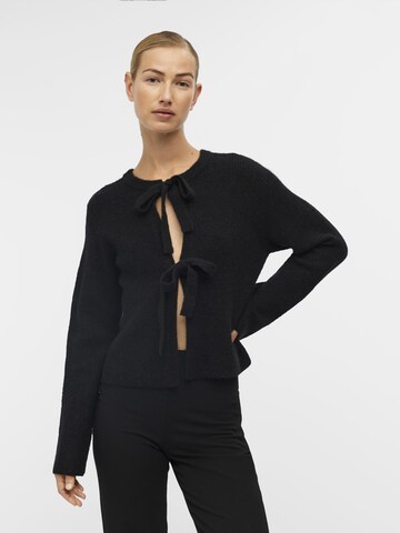 OBJECT Strickjacke 'ParviI' in Schwarz: Vorderseite