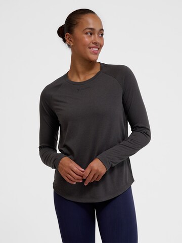 Hummel Functioneel shirt 'Vanja' in Bruin: voorkant