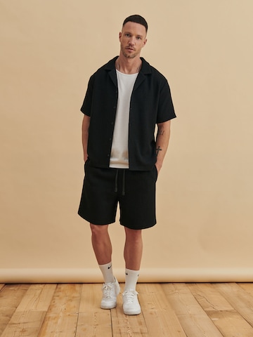 Regular Pantaloni 'Moritz' de la DAN FOX APPAREL pe negru