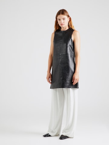 Robe REMAIN en noir : devant
