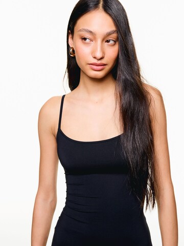 Abito di Bershka in nero
