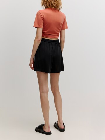 EDITED - Camiseta 'Josi' en rojo