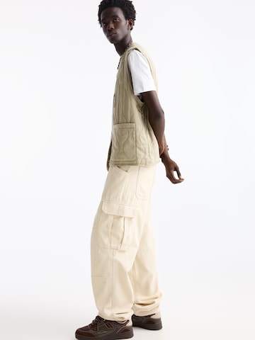 Pull&Bear Wide leg Cargo trousers in Beige