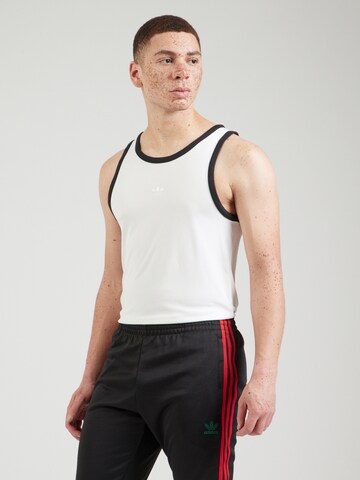 ADIDAS ORIGINALS - Camiseta 'ESS' en blanco: frente