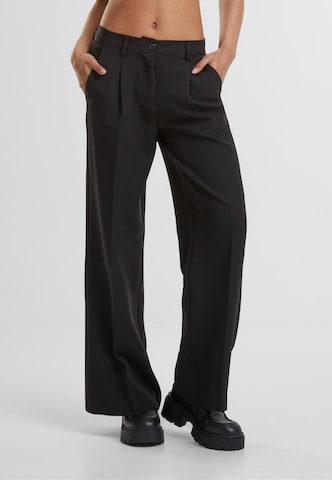 Urban Classics Wide Leg Bukser med lægfolder i sort: forside