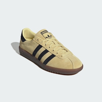 Sneaker bassa 'Bermuda' di ADIDAS ORIGINALS in giallo