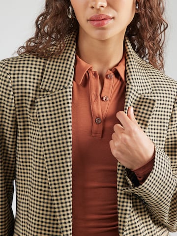ABOUT YOU Shirt 'Vanessa' in Brown