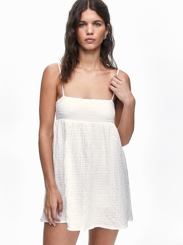 Pull&Bear Kleid in Weiß