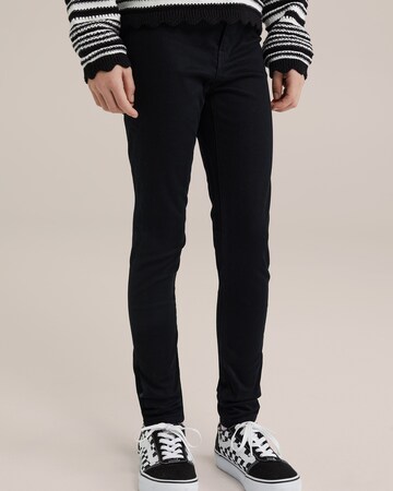 WE Fashion Skinny Jeggings in Schwarz: Vorderseite