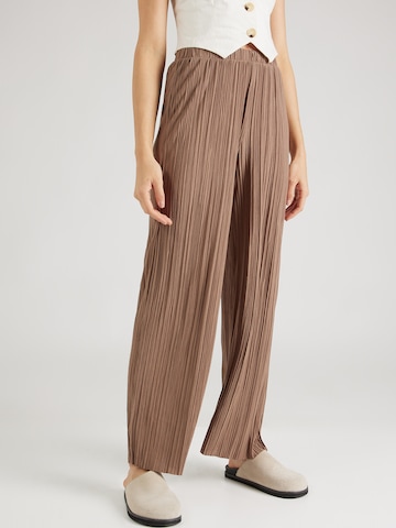 Wide Leg Pantalon VILA en marron : devant