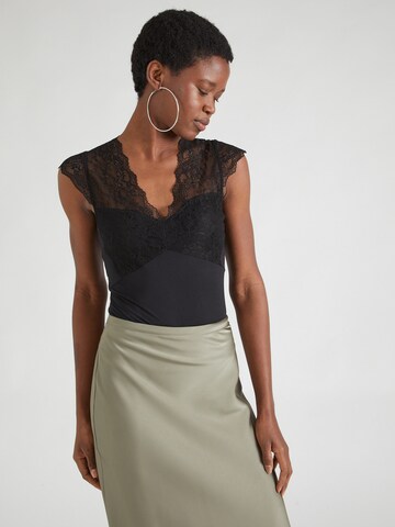Body a maglietta di PIECES in nero: frontale