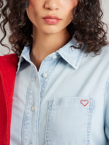 Daahls by Emma Roberts exclusively for ABOUT YOU Blouse in Blue