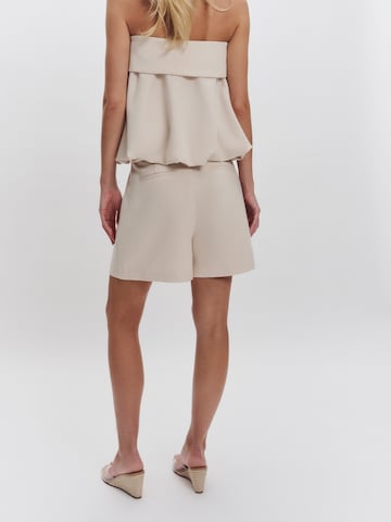 millane Loose fit Pleat-Front Pants in Beige